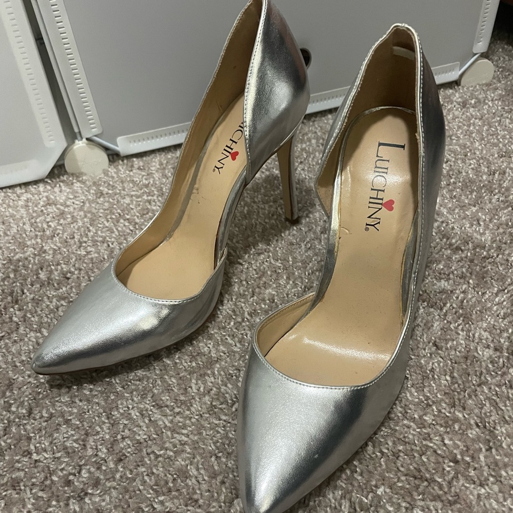 Luichiny silver heels